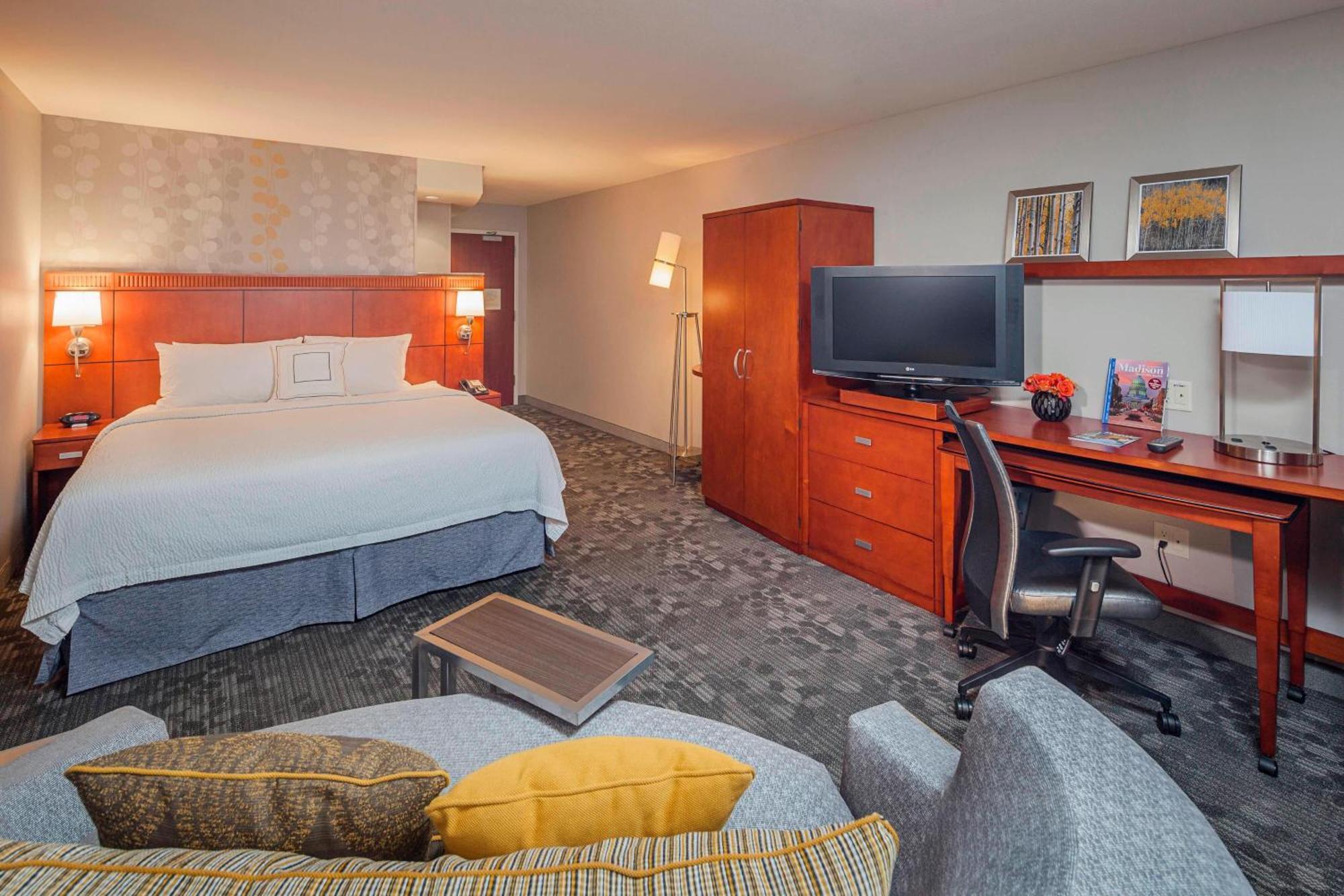 Hotel Courtyard By Marriott Madison West / Middleton Exterior foto